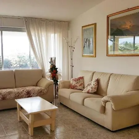 Jone Holiday home