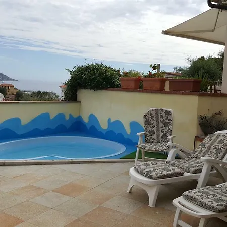 Jone Holiday home